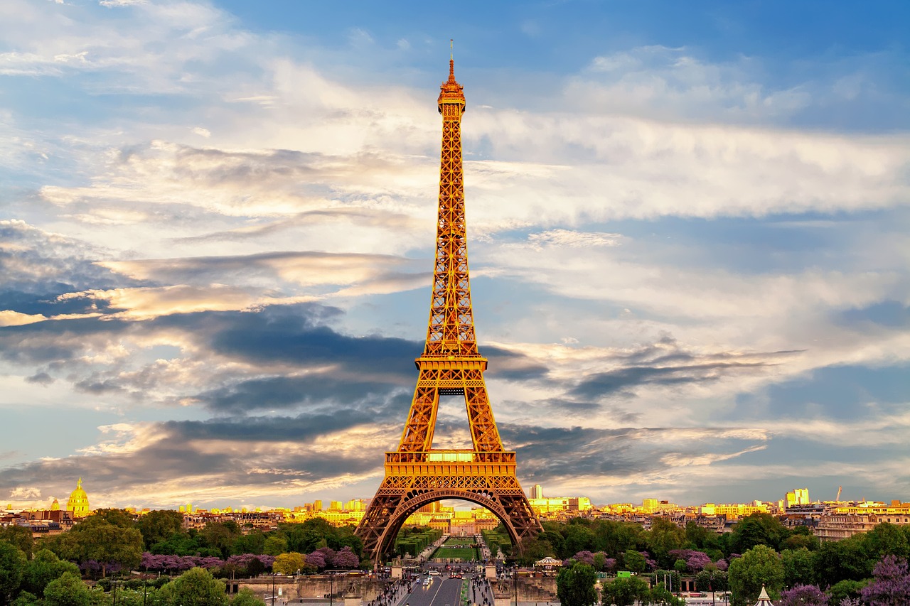 Escapade romantique à Paris : Conseils et suggestions